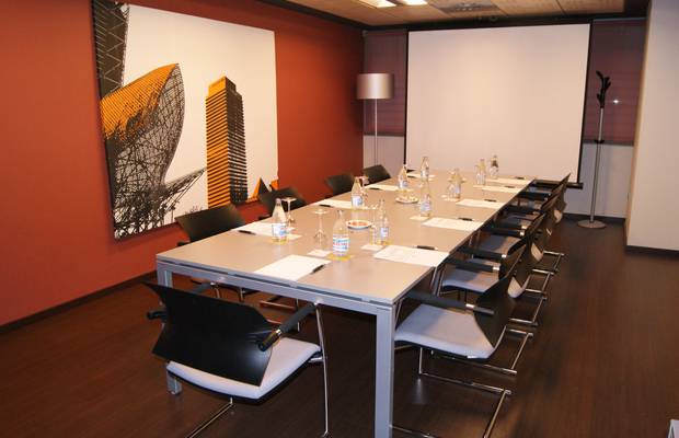 Salón Consejo Hotel ILUNION Barcelona Barcelona