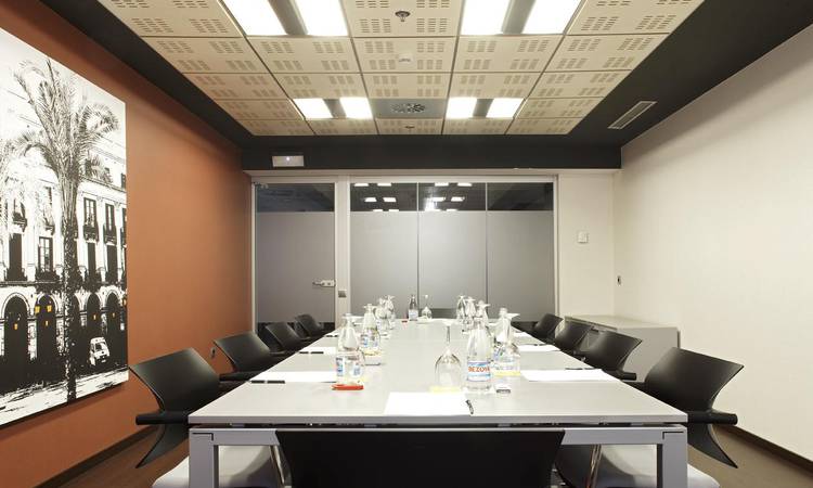 Salón Privado Hotel ILUNION Barcelona Barcelona Salón Privado Hotel ILUNION Barcelona Barcelona