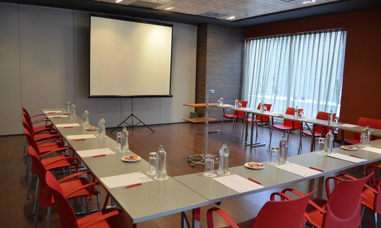 Salón Junta 2 Hotel ILUNION Barcelona Barcelona Salón Junta 2 Hotel ILUNION Barcelona Barcelona
